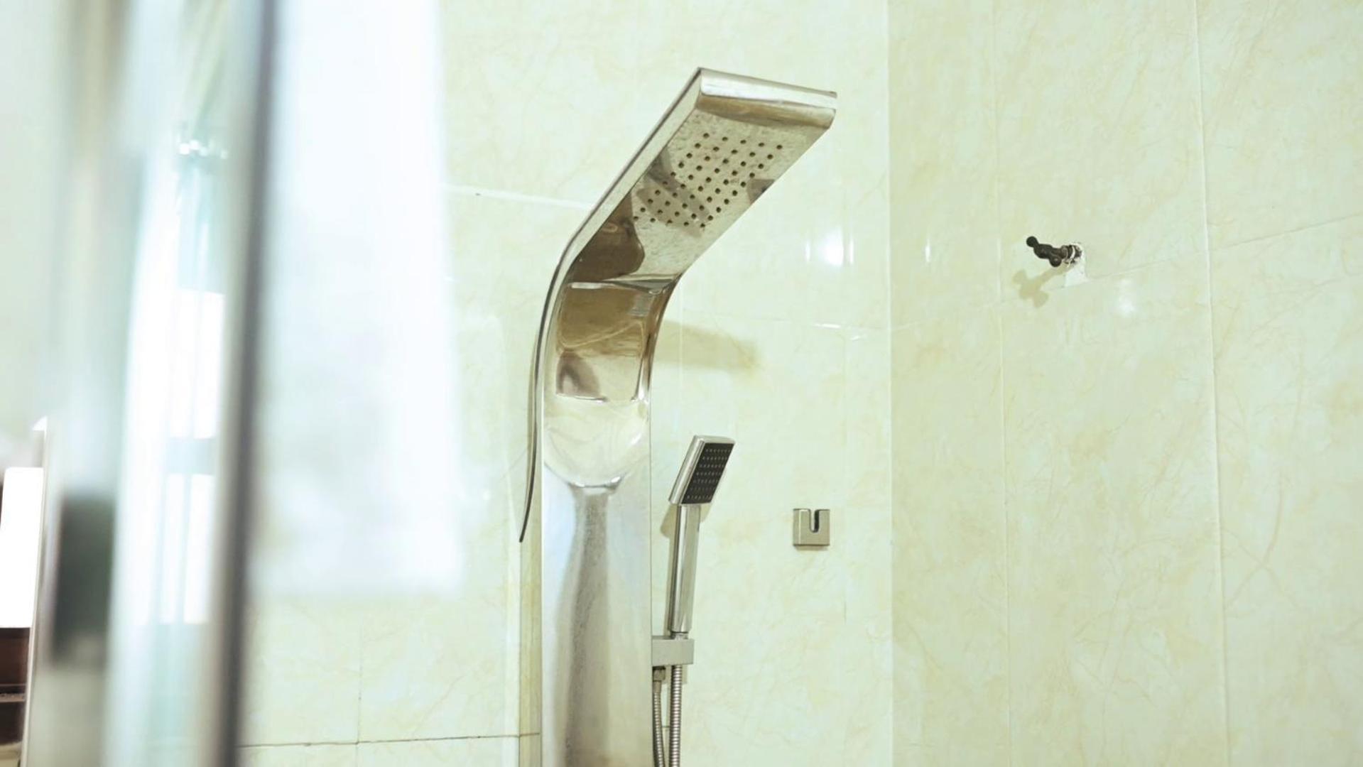 Royal Park Hotel And Chinese Restaurant كوماسي المظهر الخارجي الصورة