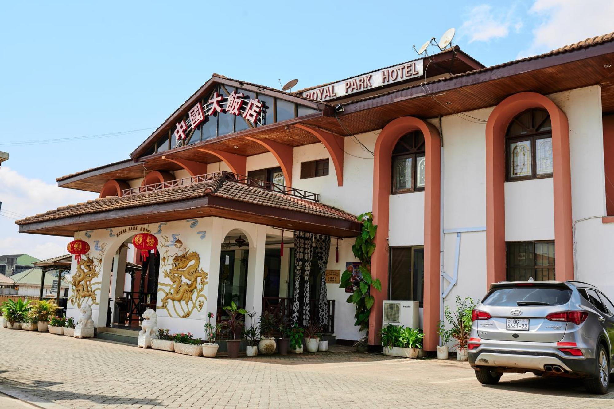 Royal Park Hotel And Chinese Restaurant كوماسي المظهر الخارجي الصورة